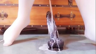 ASIAN GIRL სარგებლობს უნდა იყოს