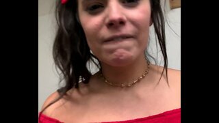 ���ર. વાહિયાત દ્વારા ટીન બાળક વાયોલેટ સ્ટાર પર Instagram માટે તેના ભૂતપૂર્વ બોયફ્રેન્ડ