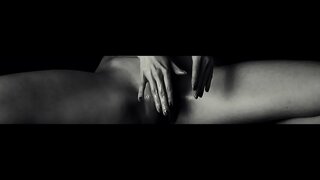 TMNA Chatte pour vous Faire Détendue après une Longue Journée - Milaluv