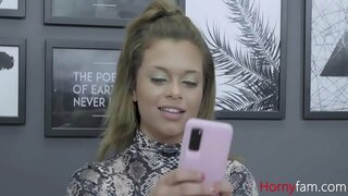 Hot Søstre Deler En Mand